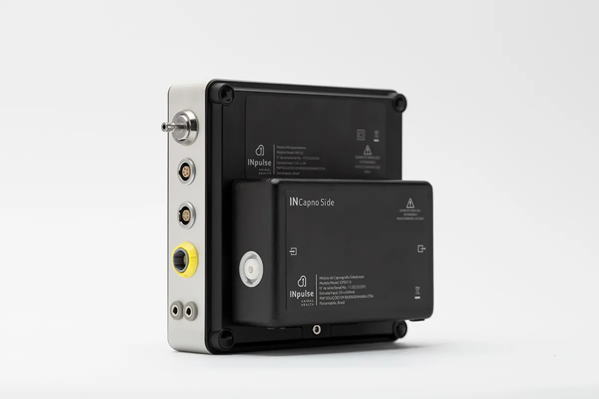 INcapno Side module attached to the back of the INmonitor